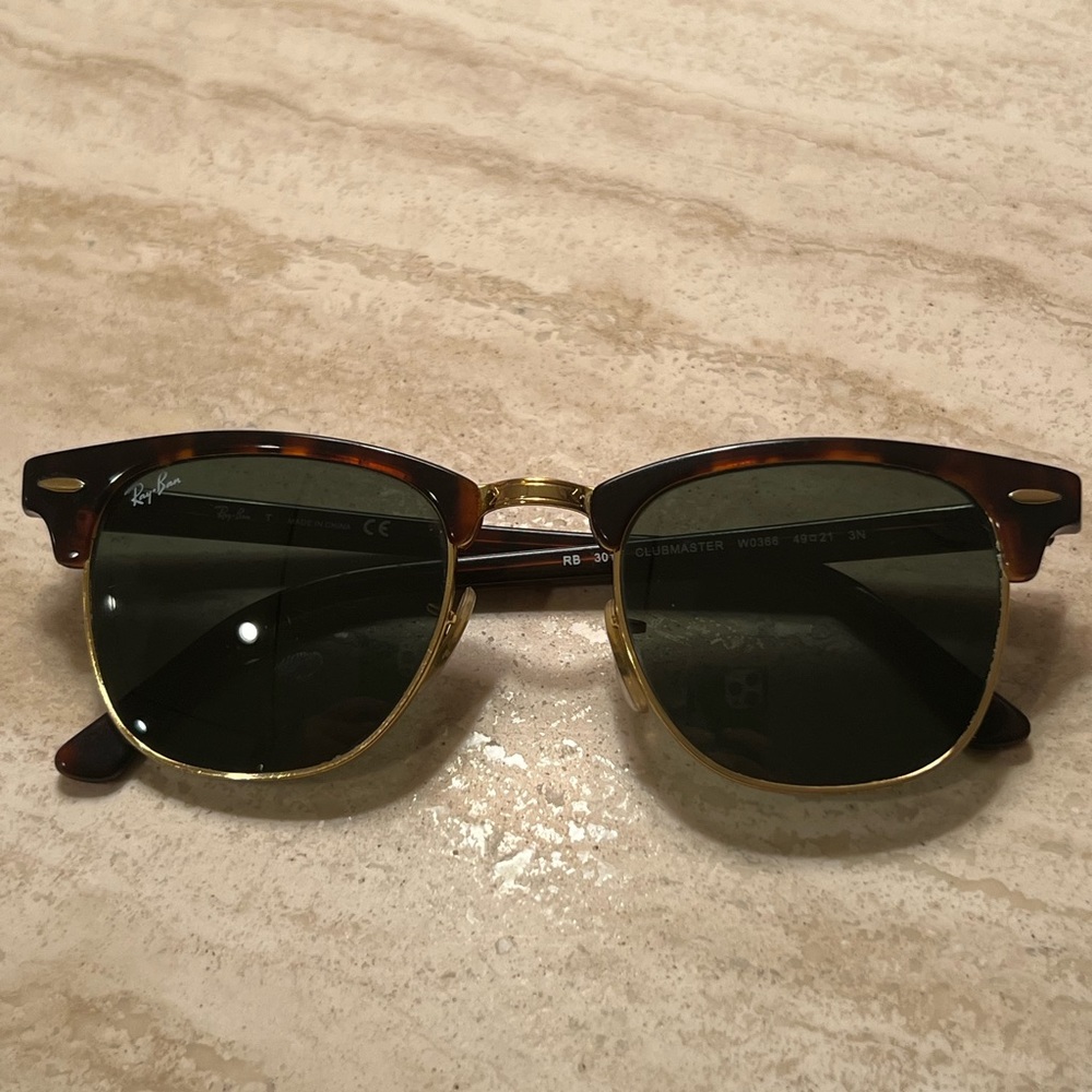 RAY BAN CLUBMASTER SUNGLASSES